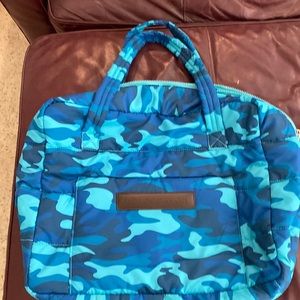 Morracanoil blue camo padded bag